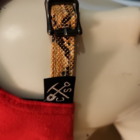 The Golden State Adjustable Ball Cap - Picture 4 of 6